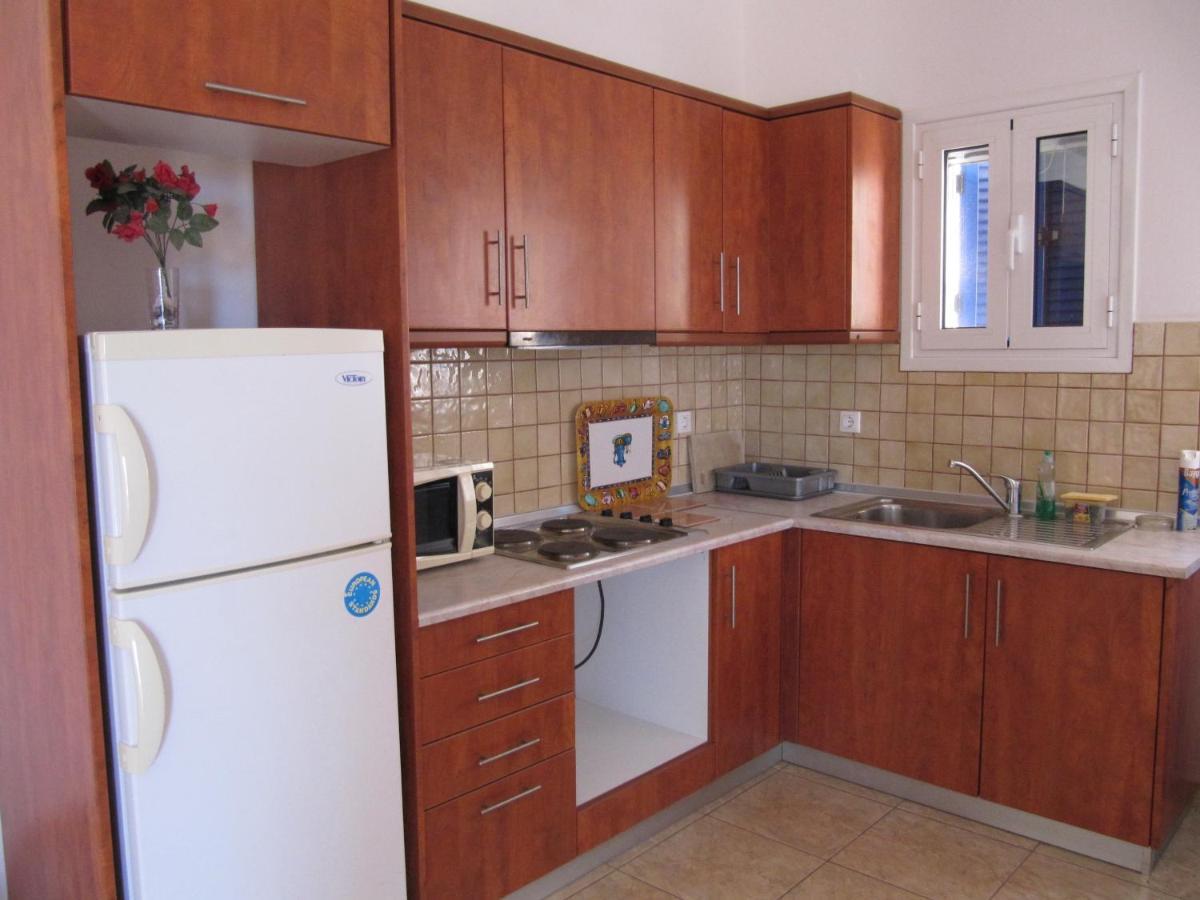 Eugenia Travasarou Sea View Appartments Diakofti Buitenkant foto