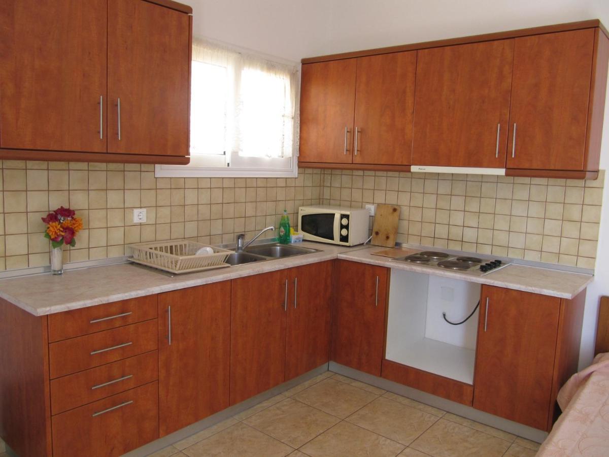Eugenia Travasarou Sea View Appartments Diakofti Buitenkant foto
