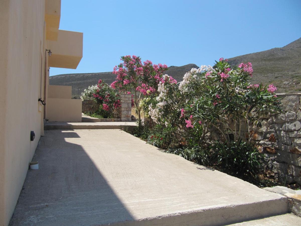 Eugenia Travasarou Sea View Appartments Diakofti Buitenkant foto