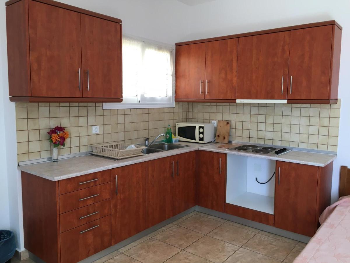 Eugenia Travasarou Sea View Appartments Diakofti Buitenkant foto